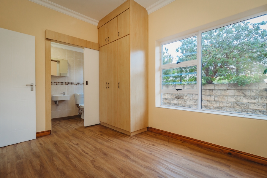 2 Bedroom Property for Sale in Groenkloof Retirement Village Western Cape